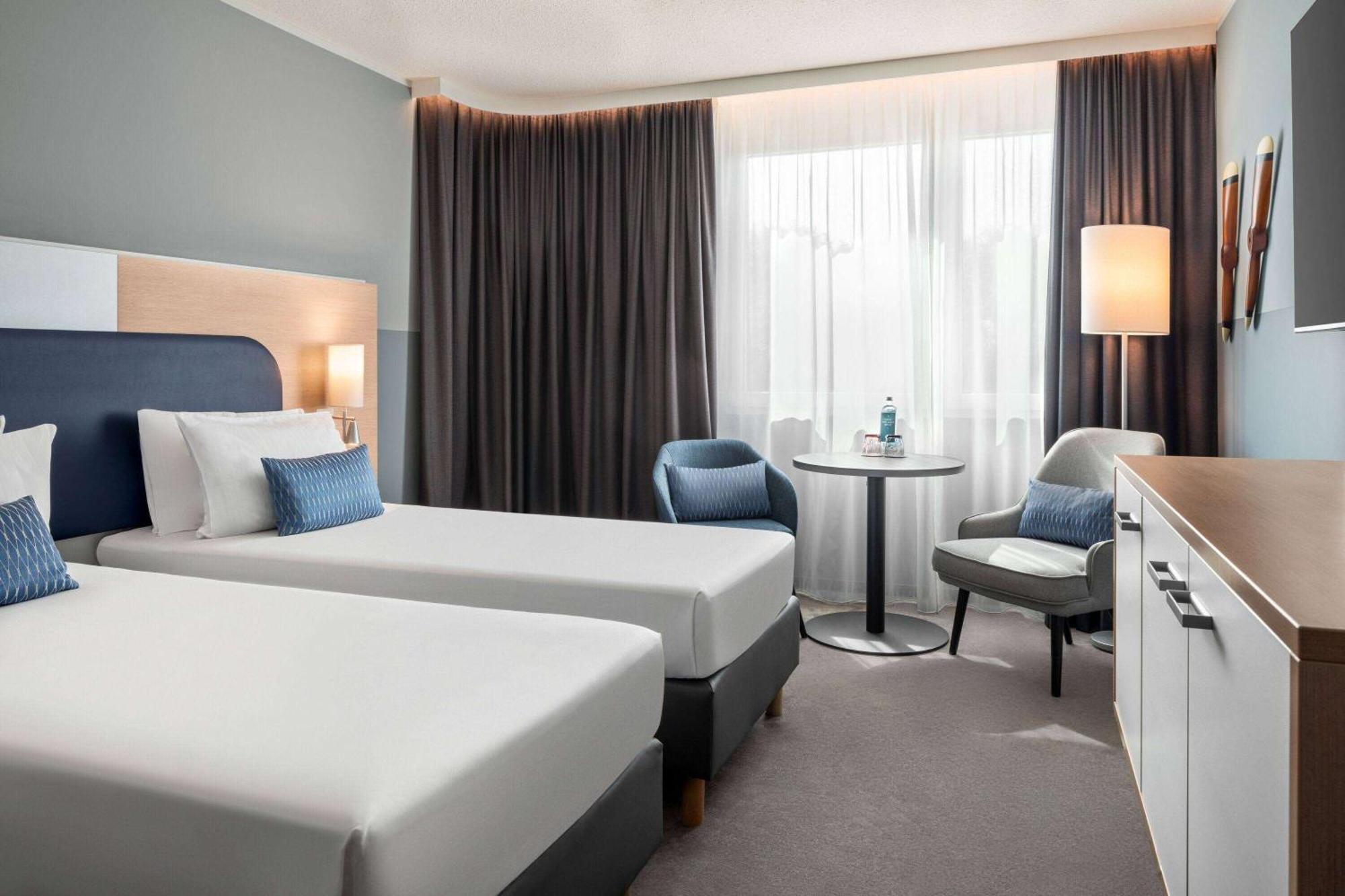 Готель Vienna House Easy By Wyndham Frankfurt Airport Кельстербах Екстер'єр фото