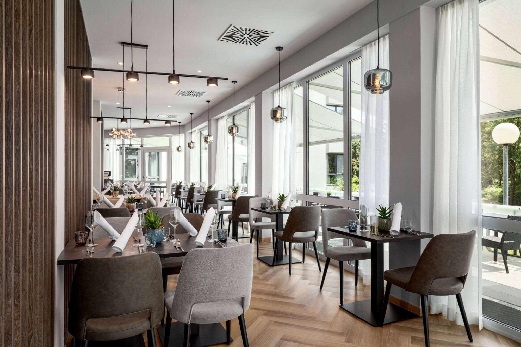 Готель Vienna House Easy By Wyndham Frankfurt Airport Кельстербах Екстер'єр фото