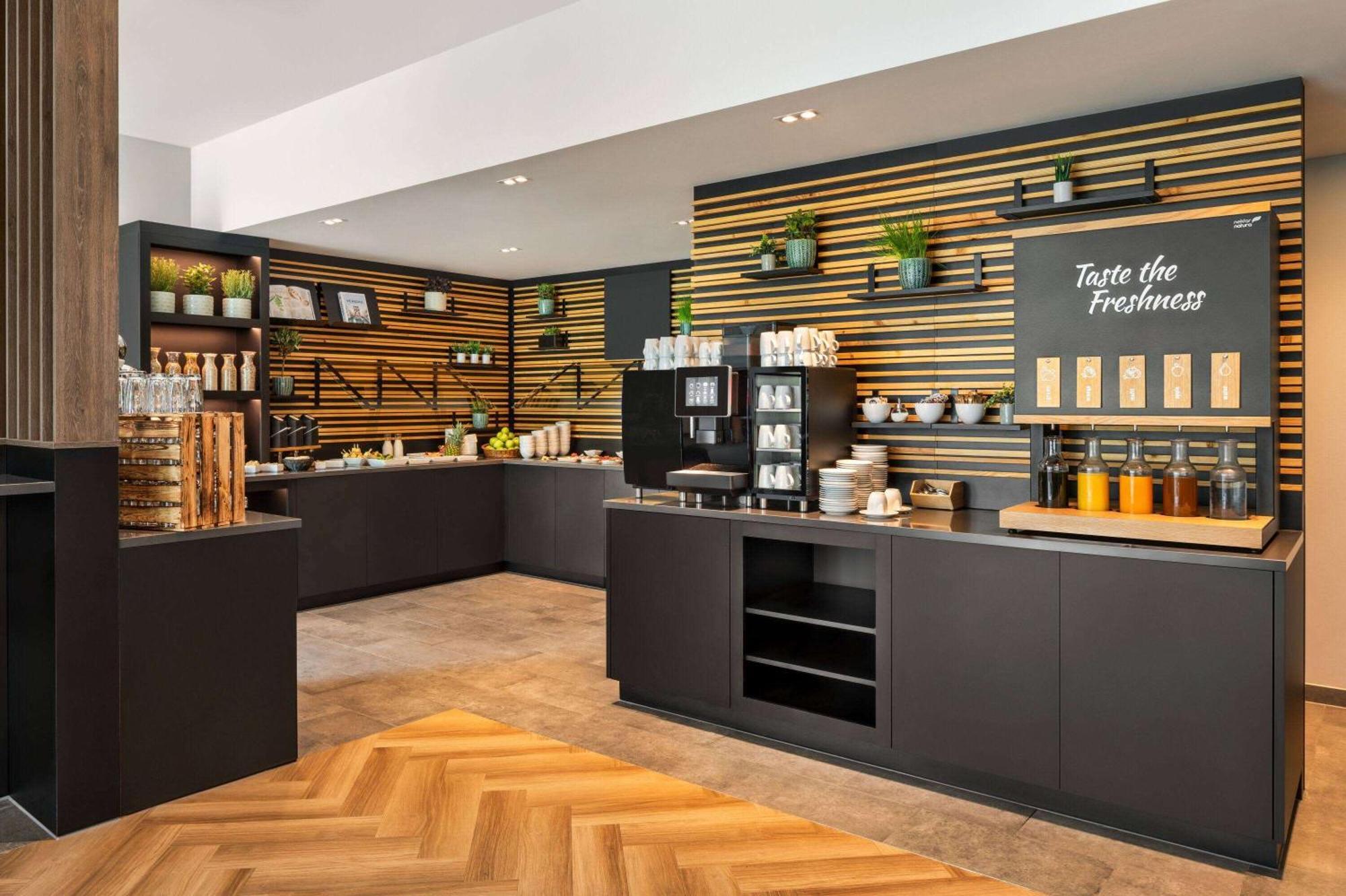 Готель Vienna House Easy By Wyndham Frankfurt Airport Кельстербах Екстер'єр фото