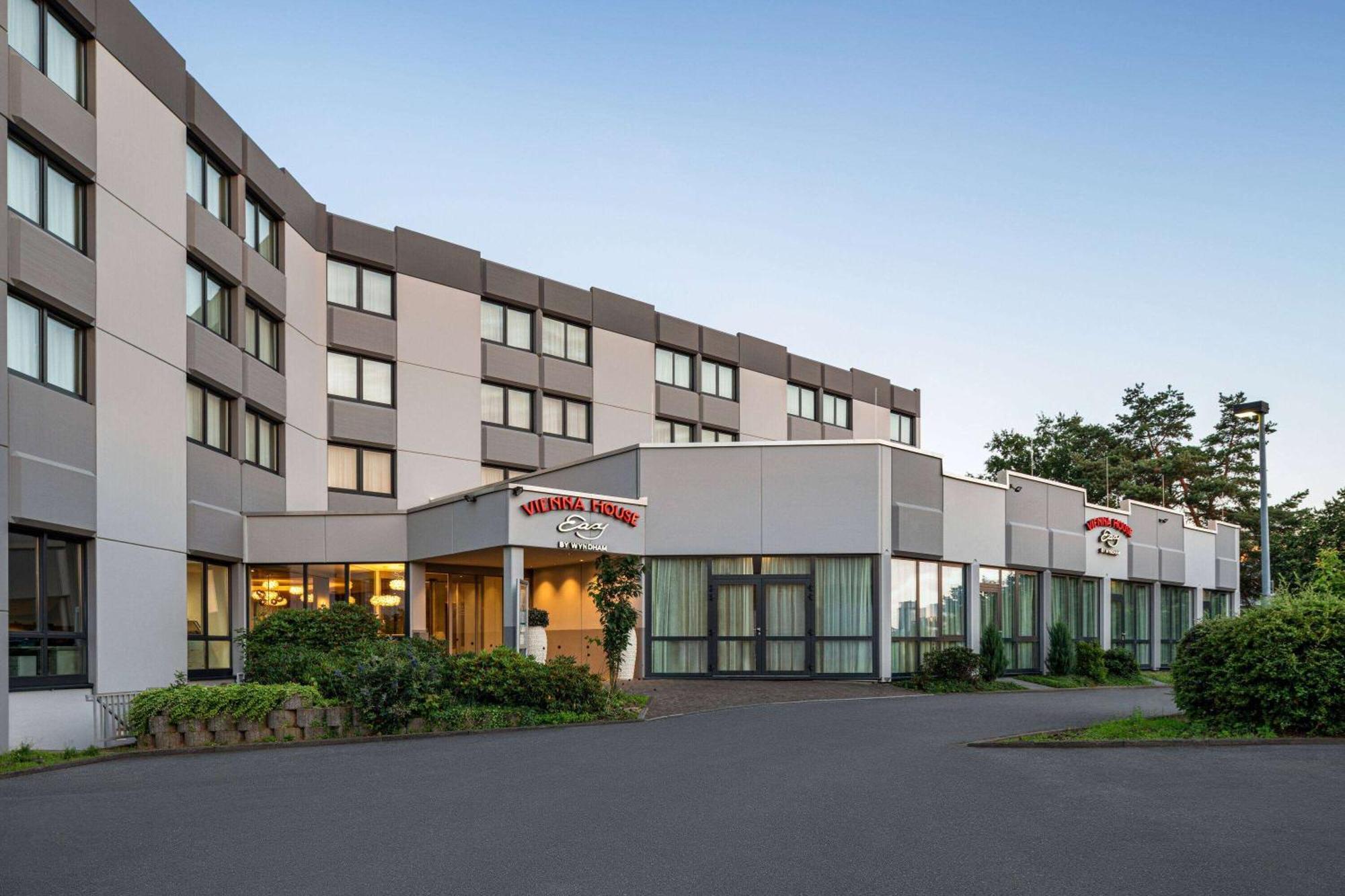 Готель Vienna House Easy By Wyndham Frankfurt Airport Кельстербах Екстер'єр фото
